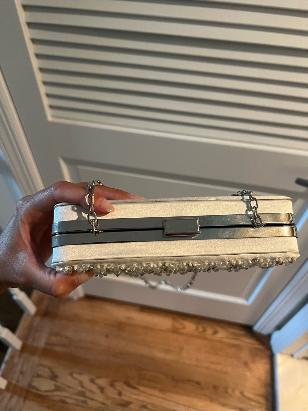 Embellished White Pearl & Crystal Clutch Bag - Picture 3 of 5